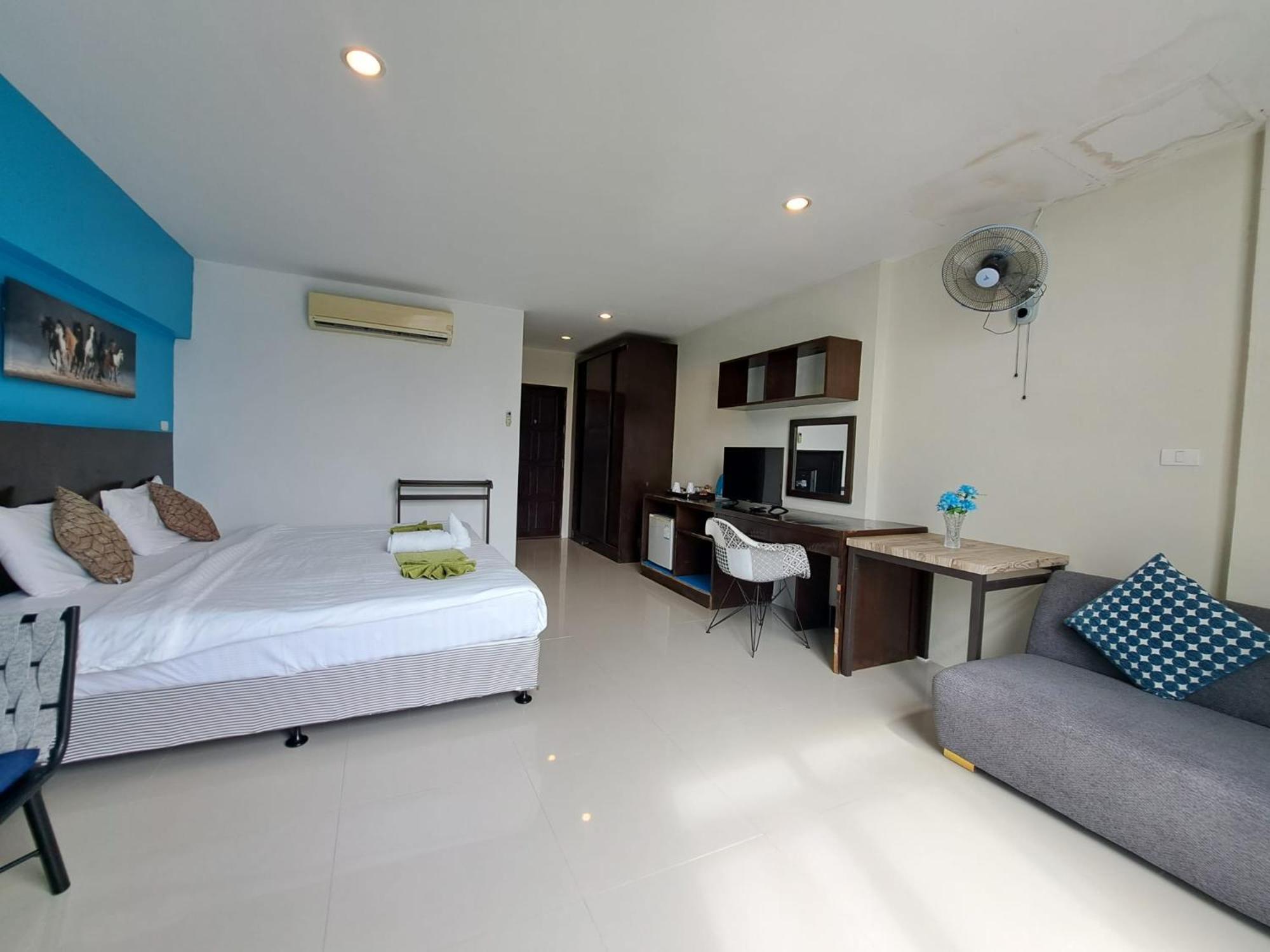 Baan Oui Guest House - Nai Harn Phuket Zewnętrze zdjęcie